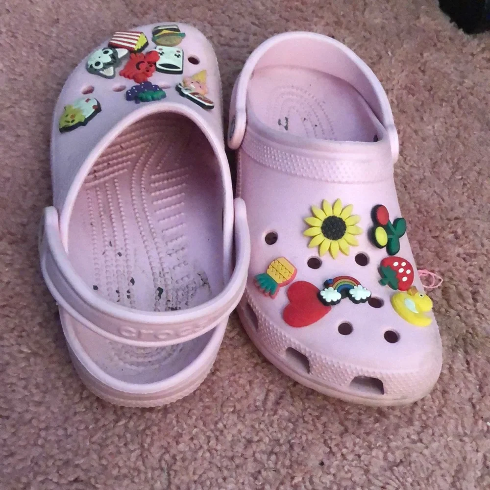Pink Crocs - Picture 2 of 3